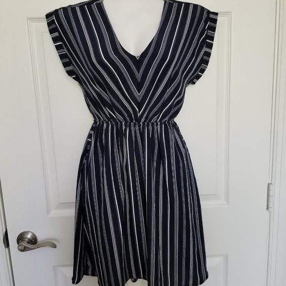 Monteau Dresses & Skirts - Monteau Los Angeles blue & white striped dress Size Medium